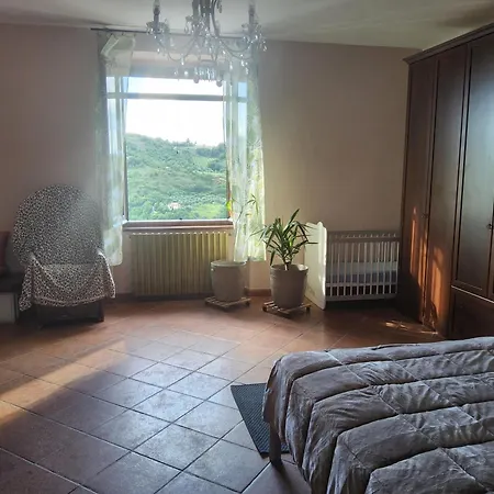 Apartamento Toscanas Idyllisches Bergdorf , Casa Battisti
